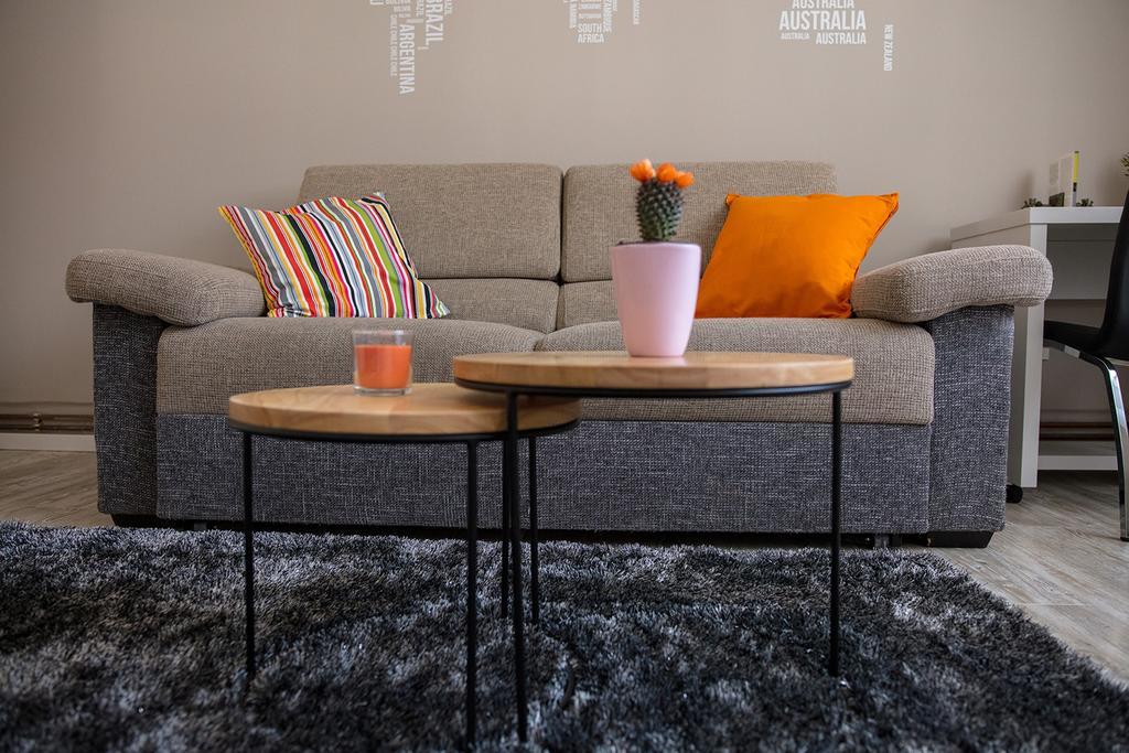 Apartment Impression Осиек Экстерьер фото
